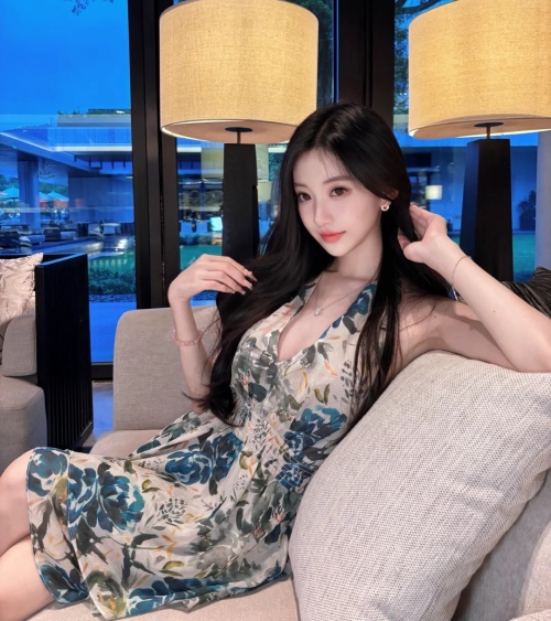 洋娃娃_1_宓嘉_来自小红书网页版.jpg